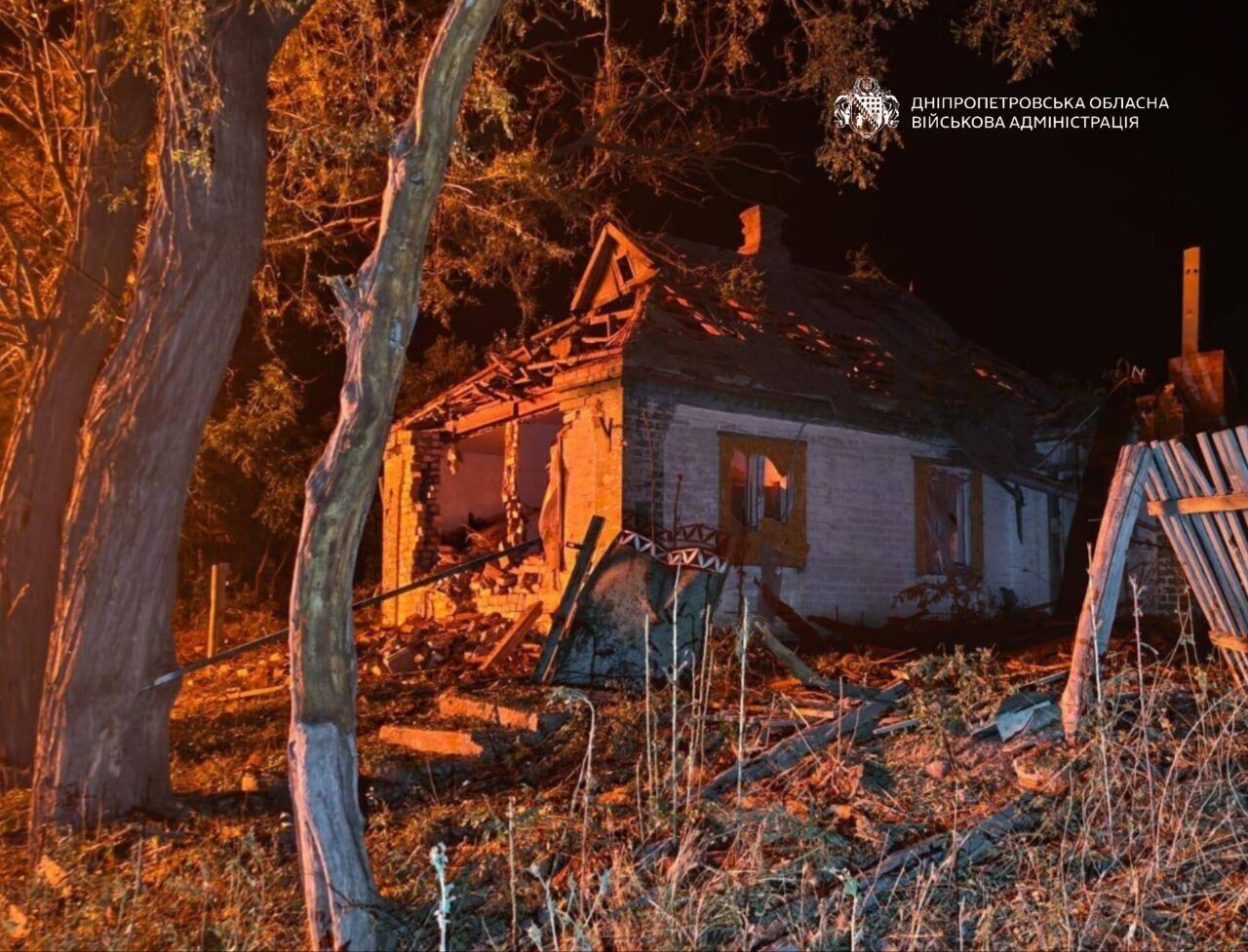 Ворог атакував житлові будинки