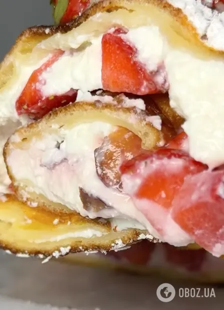 Вкуснее любого торта: легкий финский блин с ягодно-творожной начинкой