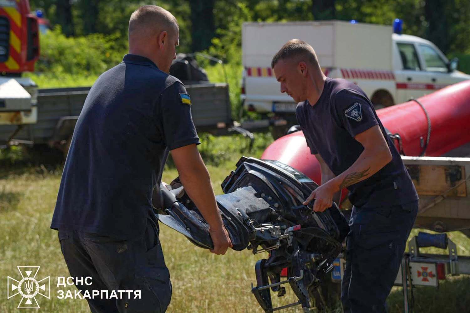 Дитину знайшли у річці неподалік села Тросник.
