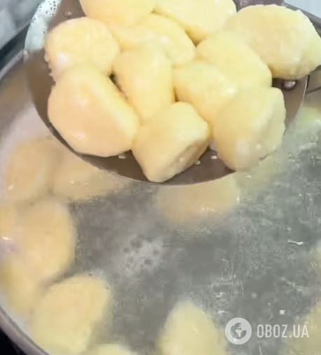 Вкусные ленивые вареники, которые не распадаются: рассказываем, какой ингредиент не нужно добавлять в тесто