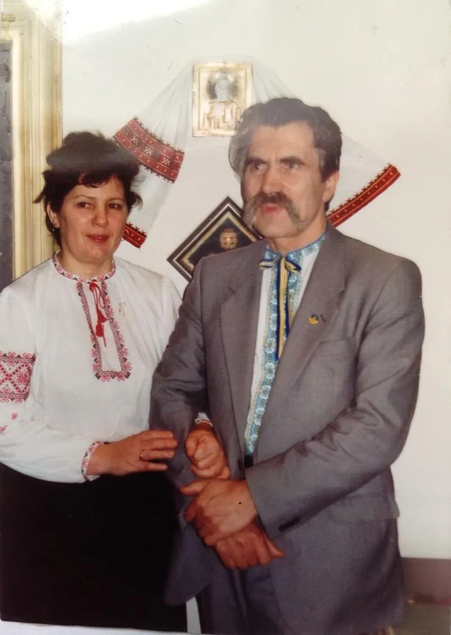 Надежда Лукьяненко о муже: «Сначала я была рядом с ним как секретарь, а со временем это партнерство переросло в личные отношения: я стала его женой».