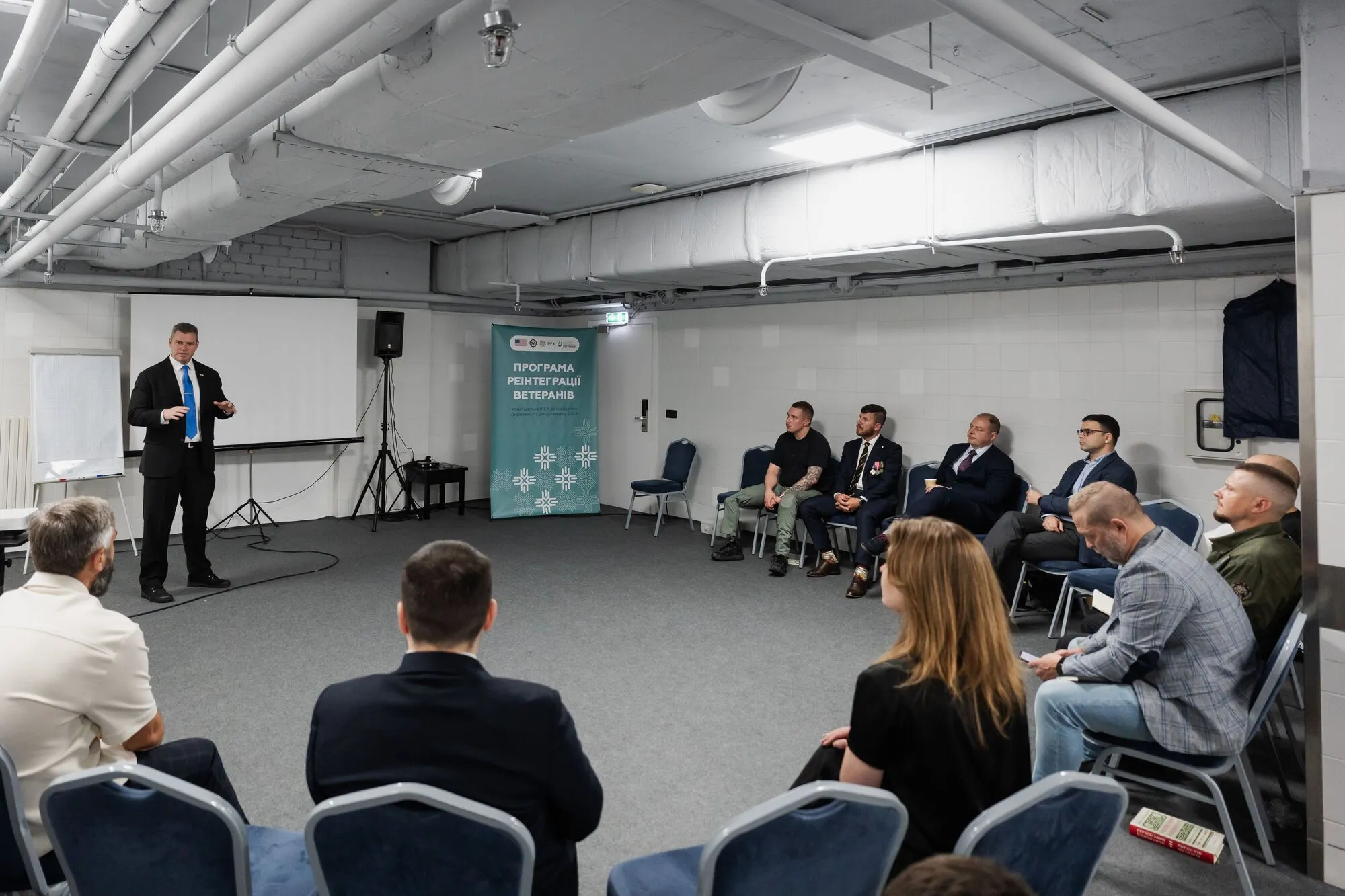 Києві відбувся випуск першої Академії публічної дипломатії для ветеранів