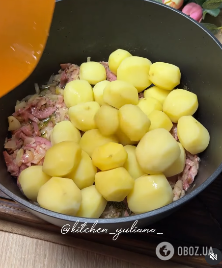 Как вкусно приготовить молодой картофель на ужин: быстрый рецепт