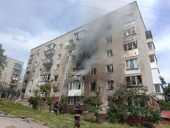 Російські війська вдарили по Ізюму