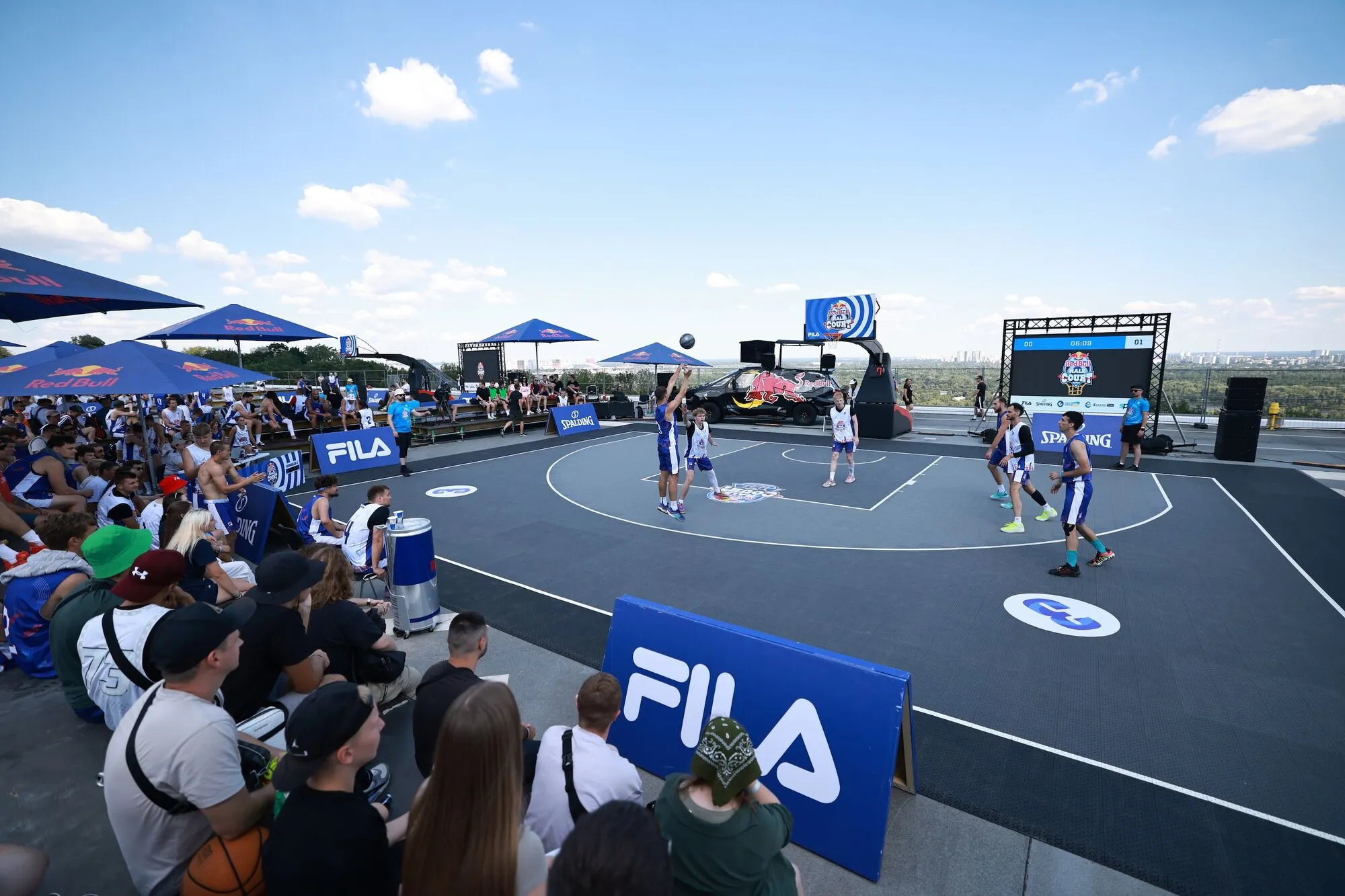 Розпочався новий сезон Red Bull Half Court , найбільшого у світі турніру зі стрітболу