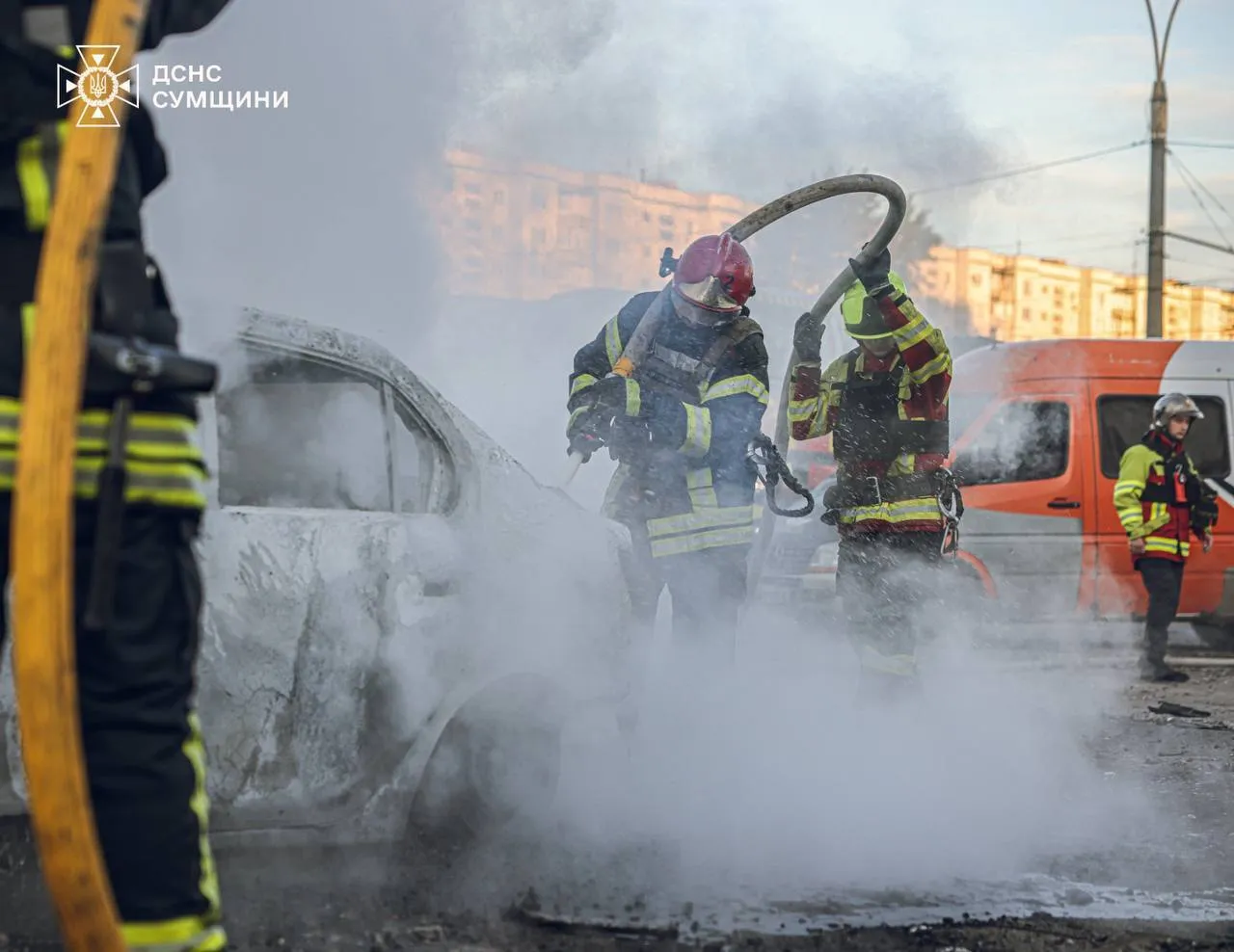 Удар по автостоянці у Сумах