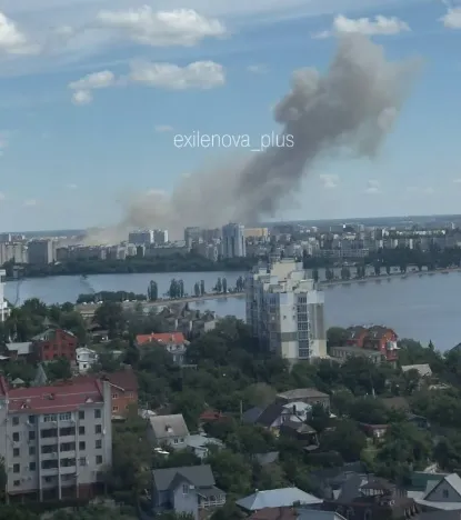 Під атакою місцевий завод напівпровідникових приладів у Воронежі.
