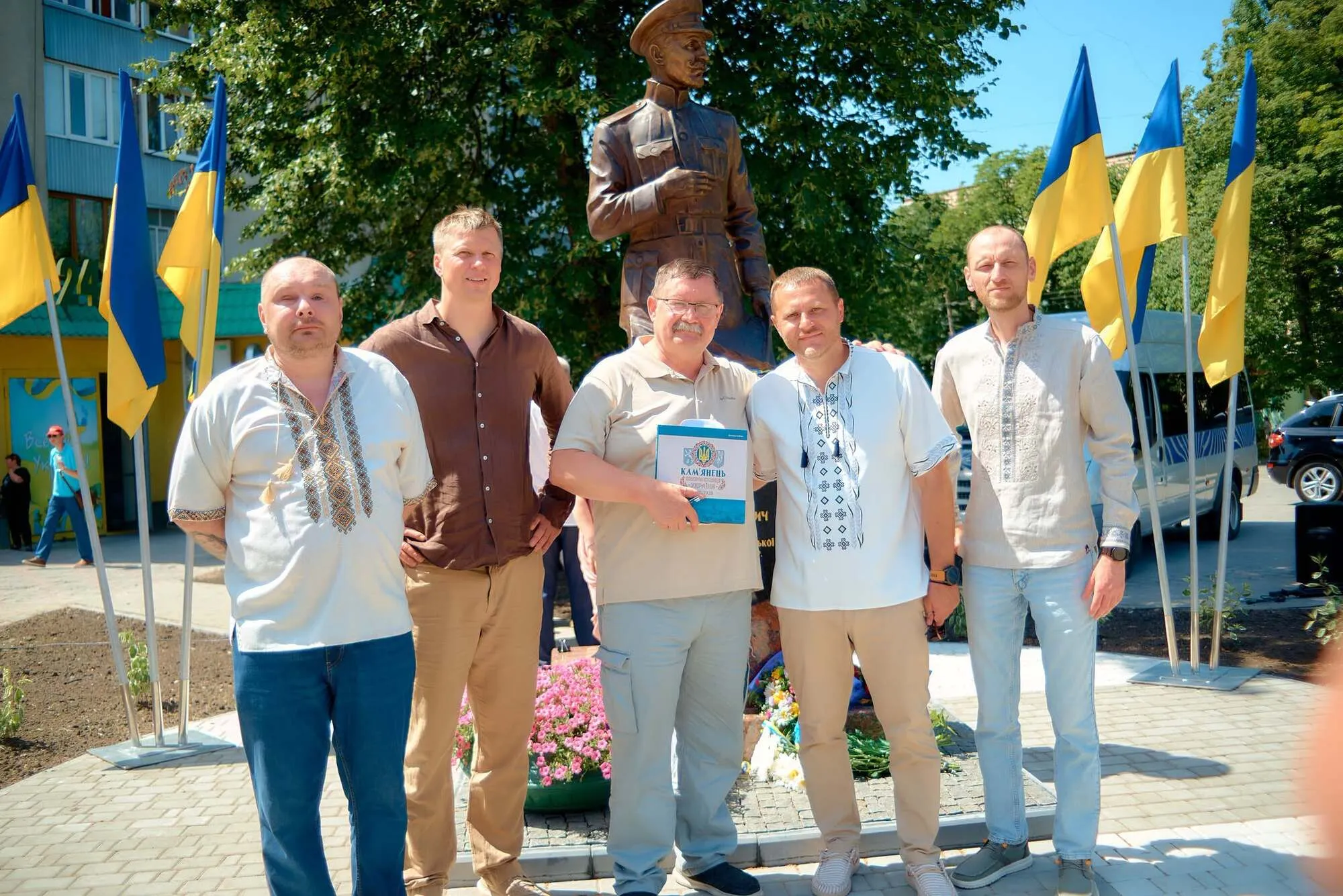 Открытие памятника в Каменце-Подольском