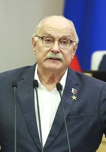 Михалков називав українську мову "катастрофою" для Росії