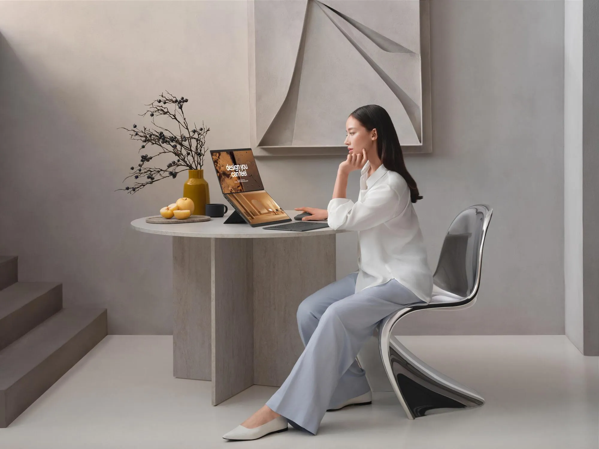 Устройство поддерживает до 32 ГБ оперативной памяти LPDDR5X
