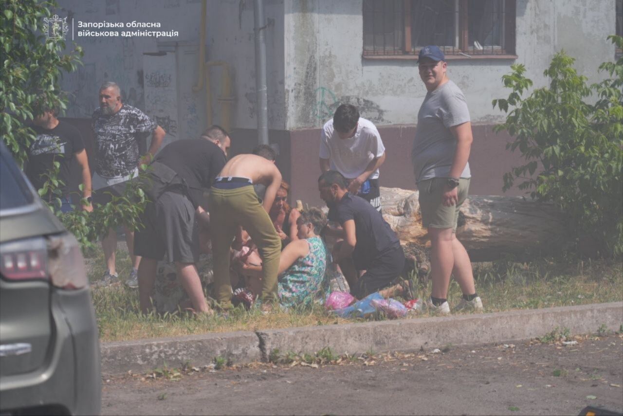 Наслідки ранкового удару по Запоріжжю