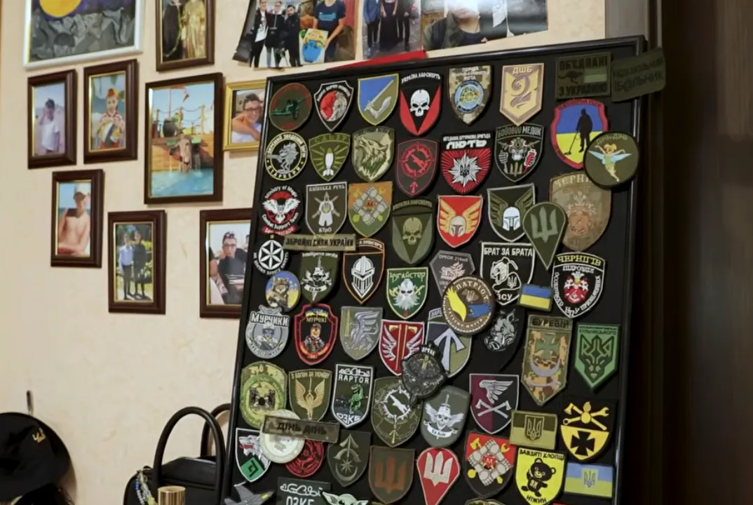 Кімната, де Діана створює свої вироби.