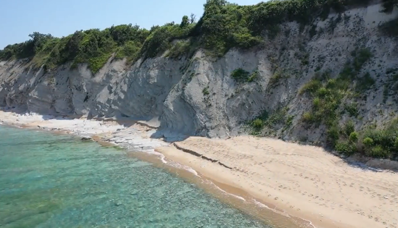 Кара Дере.