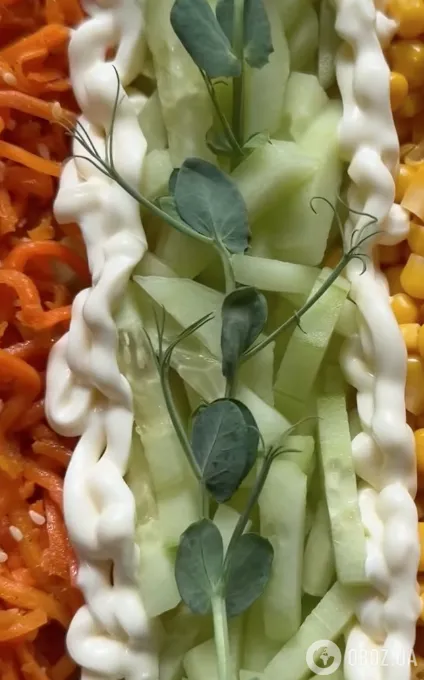 Салат "Особенный" из бюджетных продуктов: делимся легким рецептом вкусного блюда