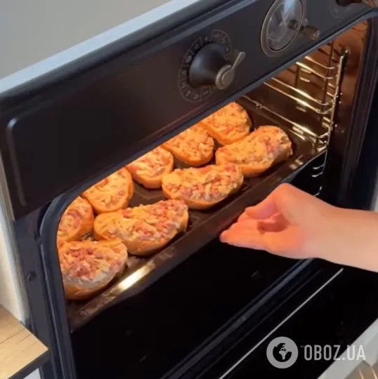 Сытные горячие бутерброды на каждый день: делимся рецептом блюда за 10 минут