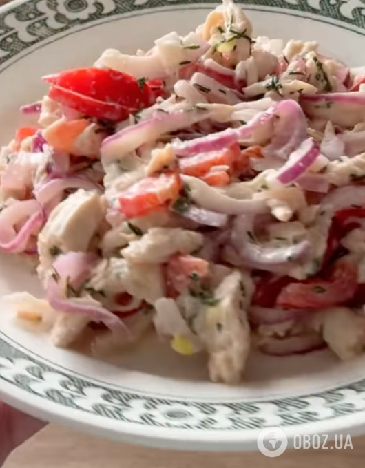 Вкусный белковый салат, который можно есть вечером: понадобится три главных ингредиента