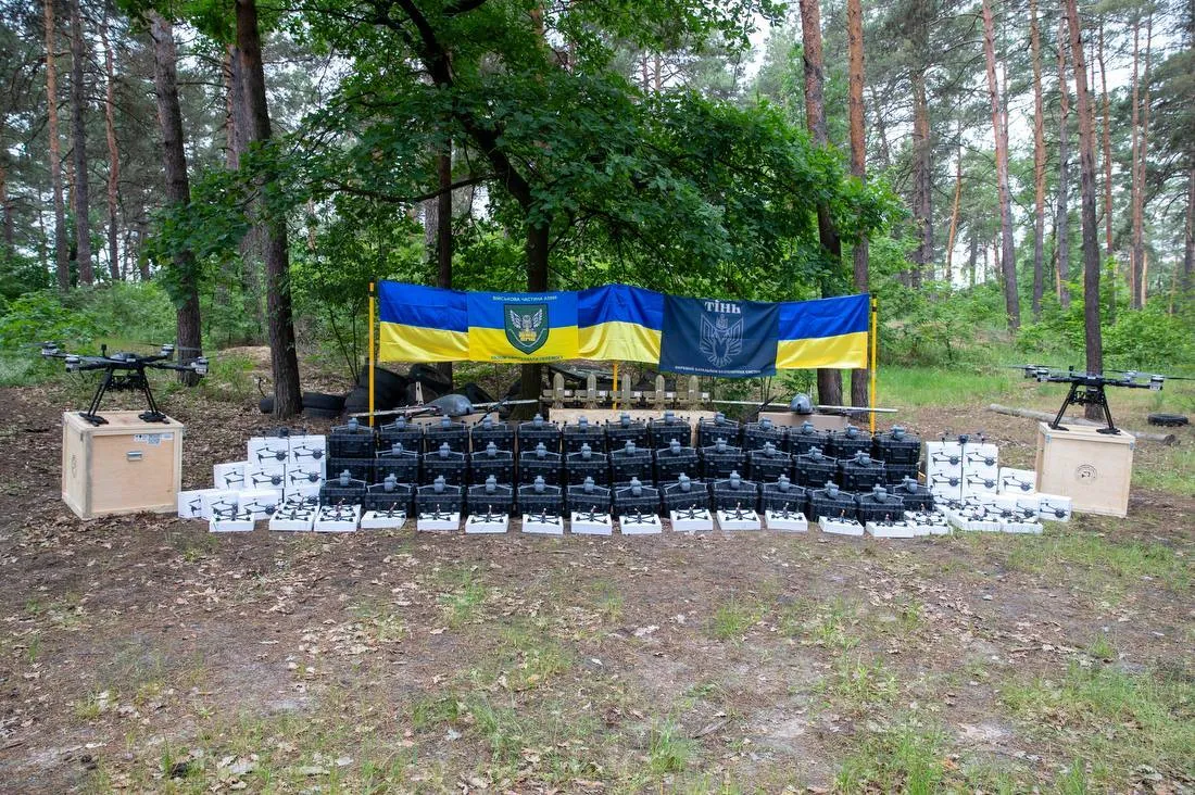 Крайне необходимая помощь: Кличко передал защитникам Украины на фронт еще 1602 БпЛА от Киева