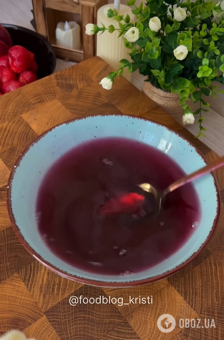 Изысканный желейный торт с творогом и фруктами: как приготовить