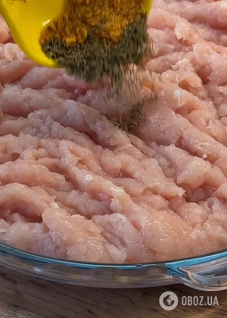 Сочные куриные котлеты по-новому: что добавить для лучшего вкуса