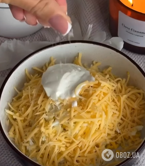 Сытные трубочки с сыром и яйцами: понадобится лаваш