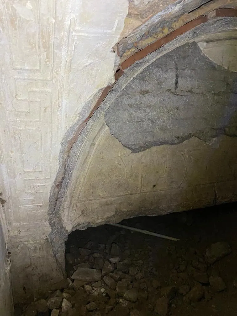 В Італії підлітки знайшли під спортзалом будинок віком 1800 років. Фото