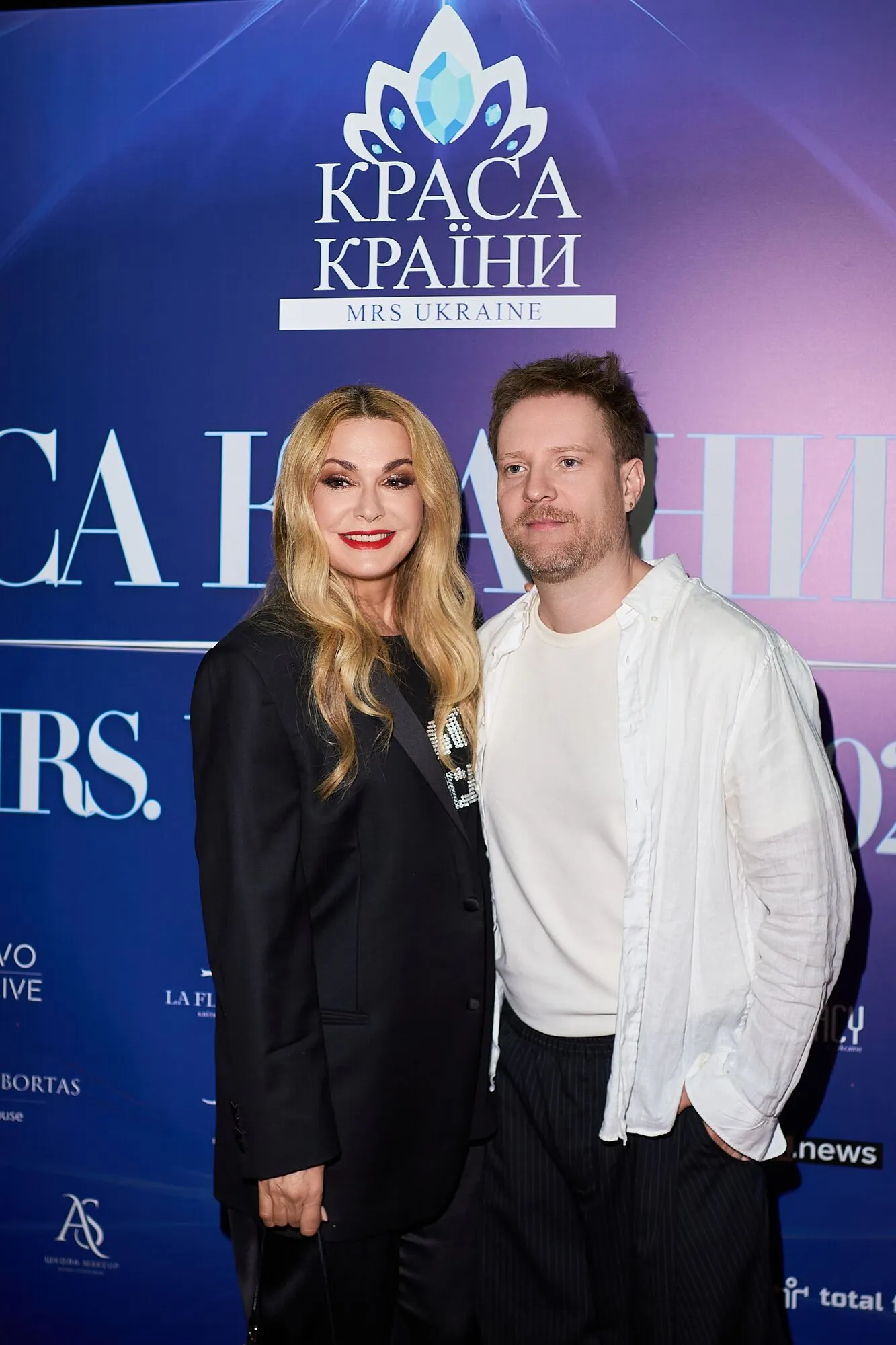 Киянка Аліна Зозуля перемогла у Національному конкурсі "КРАСА КРАЇНИ / Mrs Ukraine 2026"