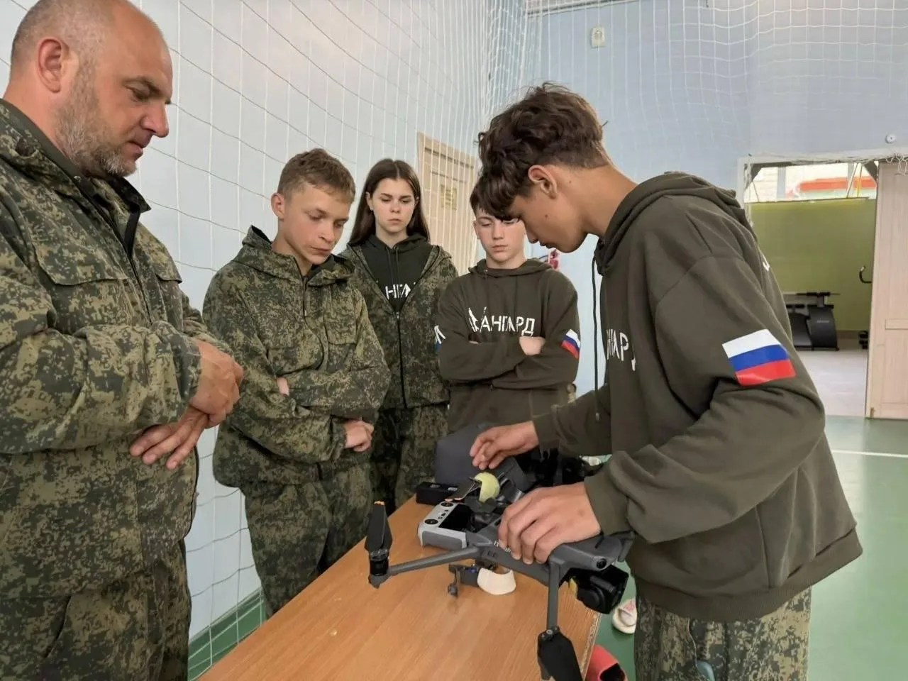 Оккупанты вывезли детей из Донецкой области на Сахалин для военной подготовки: всплыли подробности. Фото