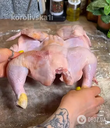Соковита курка табака в духовці: як смачно приготувати м'ясо