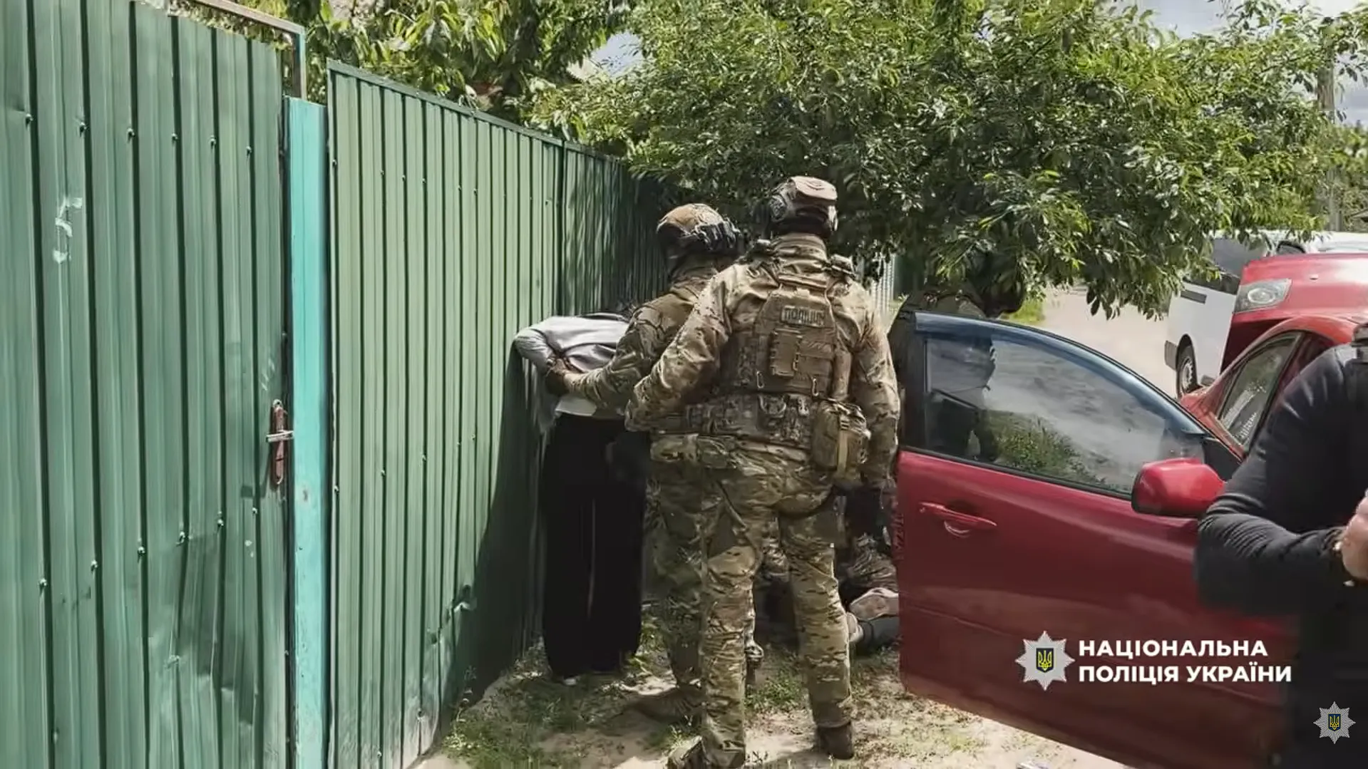Устраивали побег военных в СЗЧ: в Кропивницком задержали участников преступной группы. Фото, видео