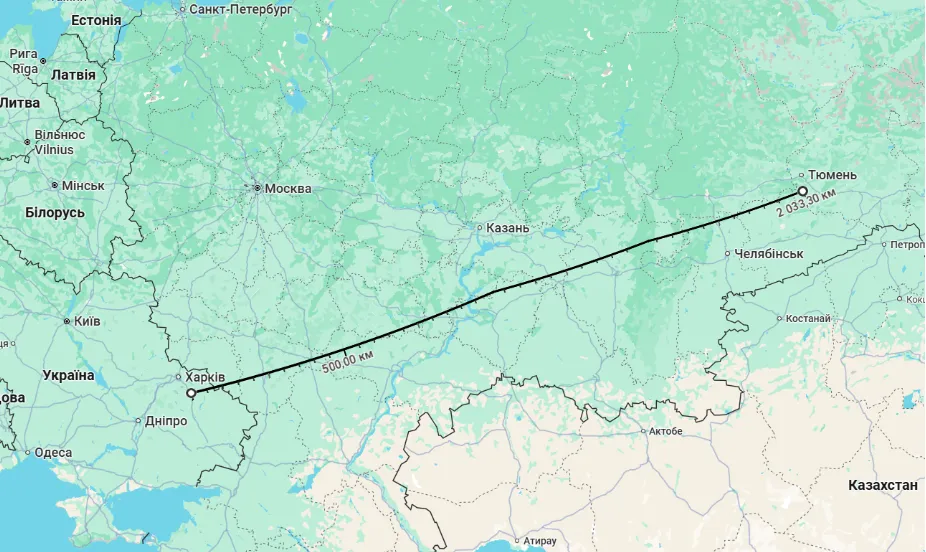 Вибухова ніч: у Тюмені загорівся один із найбільших НПЗ Росії. Фото і відео
