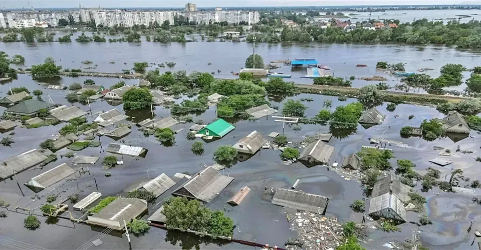 РФ взорвала Каховскую ГЭС 3 года назад: на ее месте снова появился уникальный Великий Луг. Фото