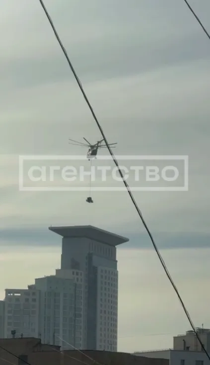 У Москві на даху багатоповерхівки встановили ЗРК "Панцир". Відео