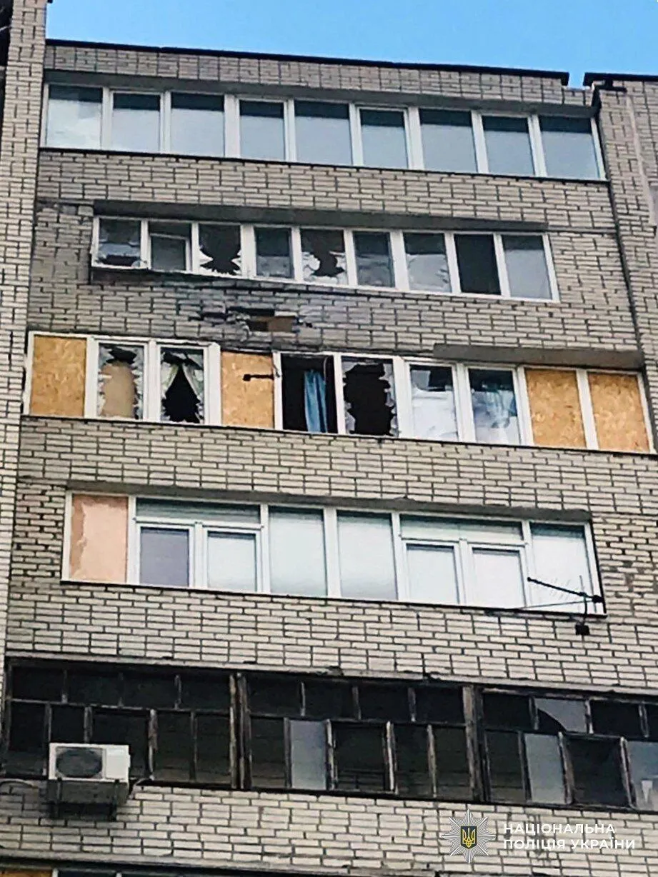 Оккупанты массированно обстреляли Херсонщину: есть жертвы, ранены полицейские и волонтер Красного Креста. Фото