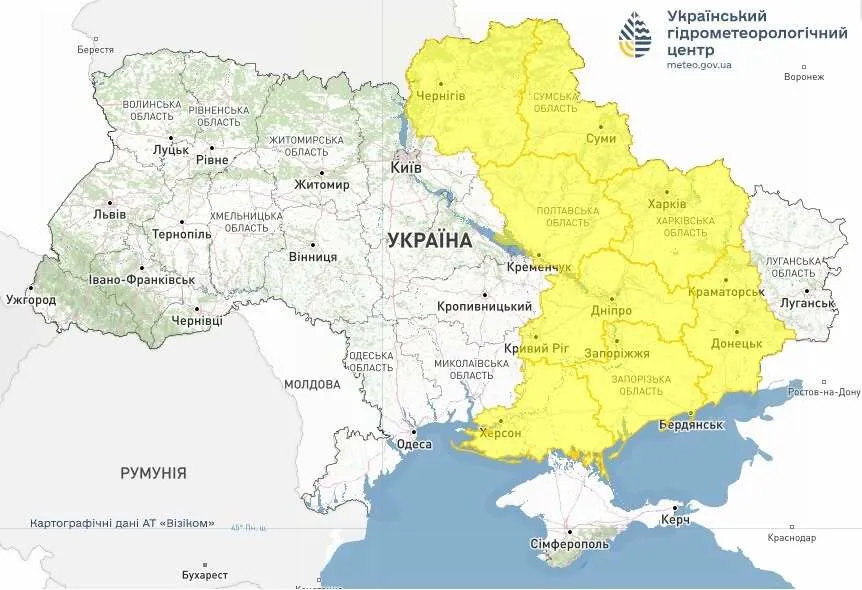 Новая неделя в Украине начнется дождями и грозами: синоптики дали прогноз погоды на понедельник. Карта