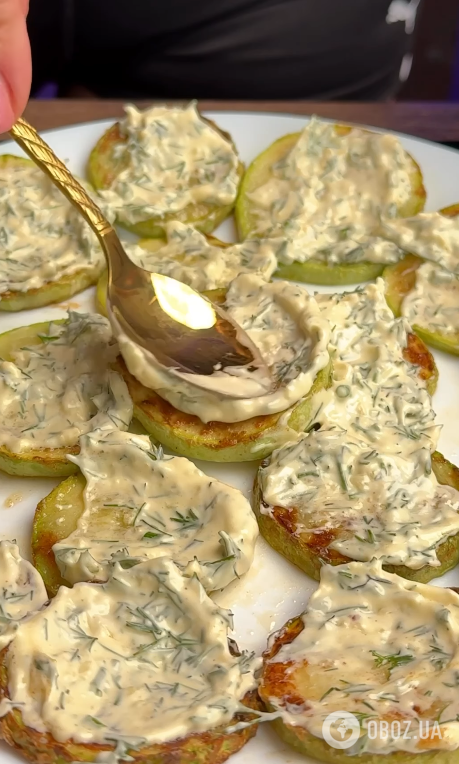 Как вкусно приготовить молодые кабачки: рецепт на сковородке