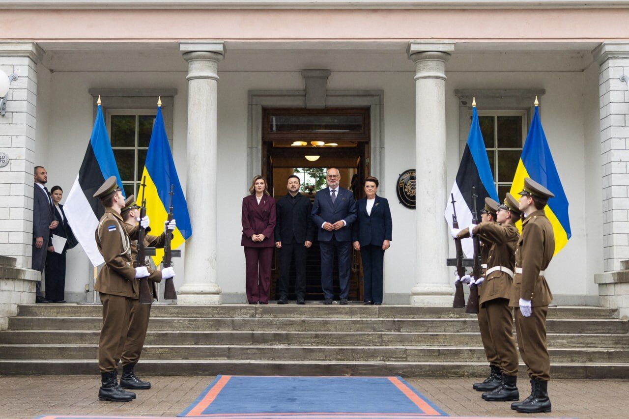 Президент и первая леди Украины прибыли в Эстонию.