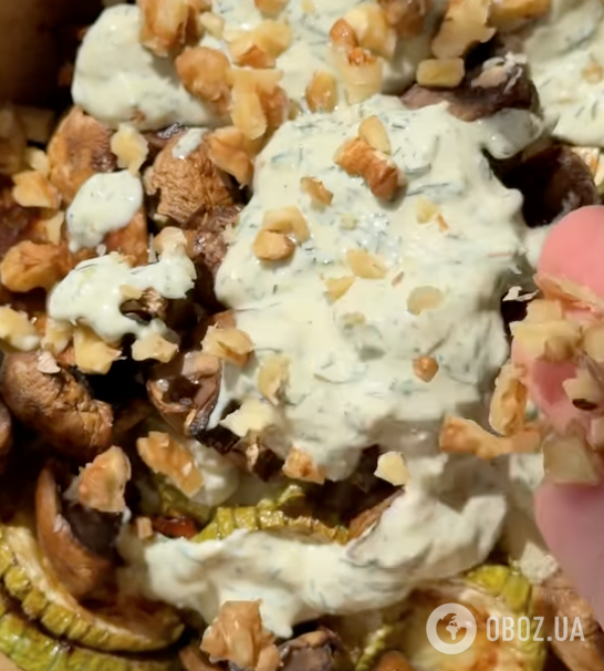 Трендовый кабачковый салат-закуска по-грузински: рецепт блюда, которое понравится всем