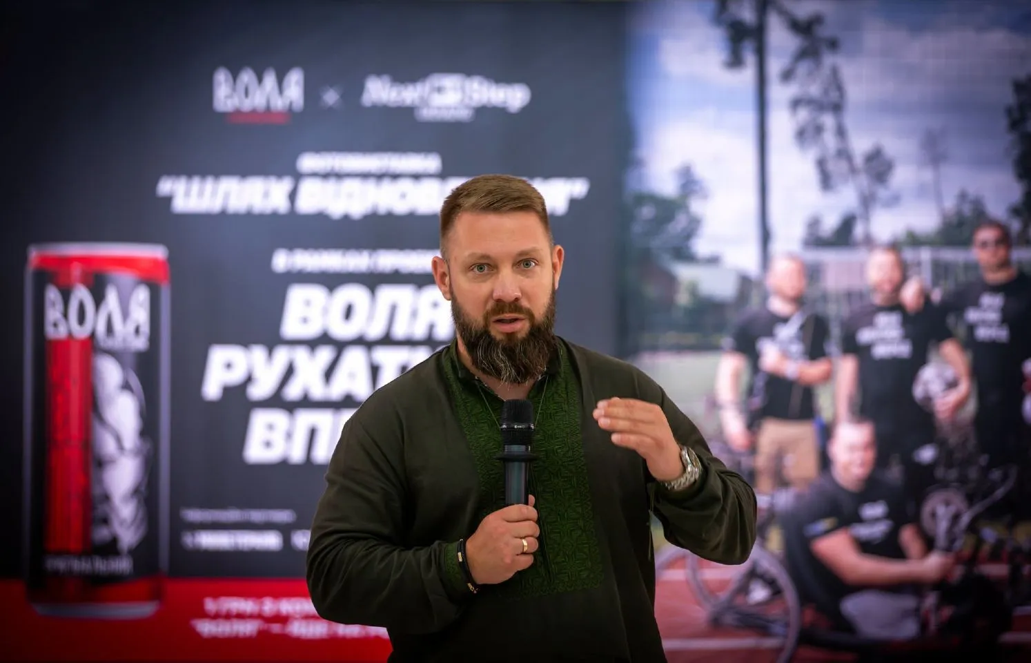 Заступник Міністра у справах ветеранів України Руслан Приходько під час відкриття виставки