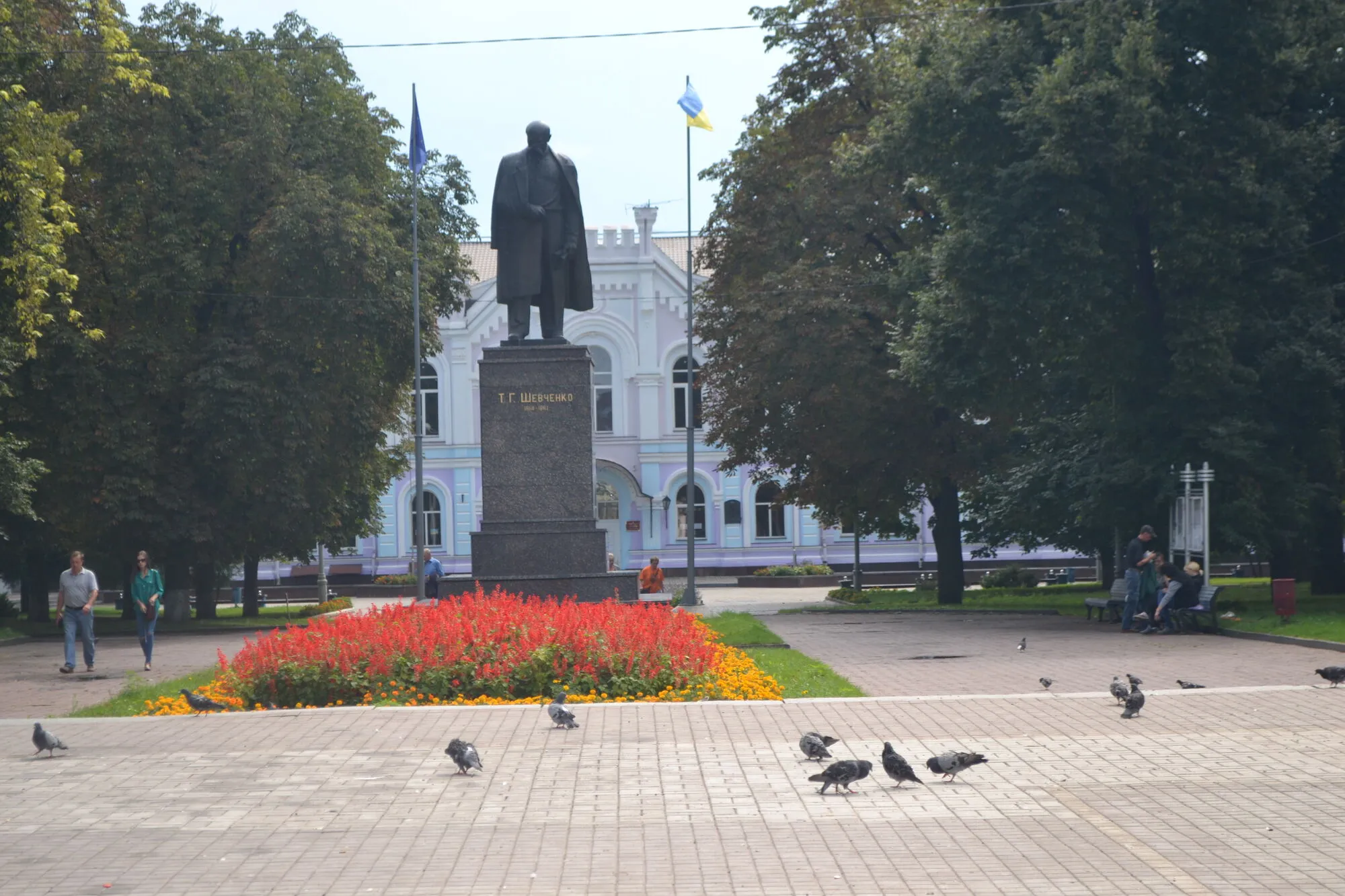 Пам'ятник Тарасу Шевченку.