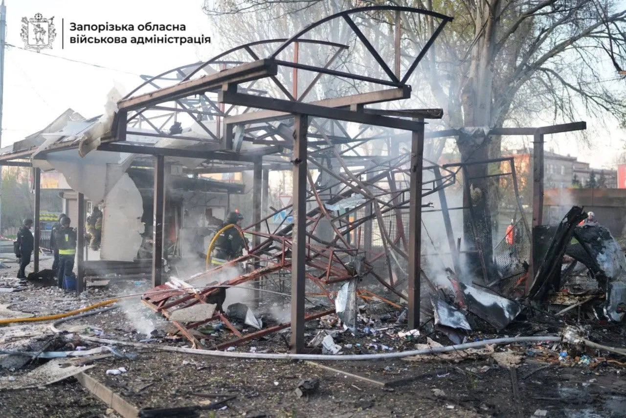 Наслідки удару військ РФ по Запоріжжю 8 червня