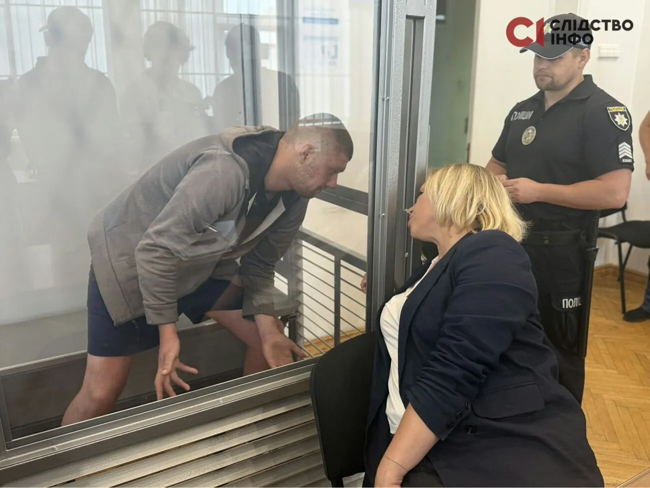 Подозреваемый Олег Гаврилов и адвокат