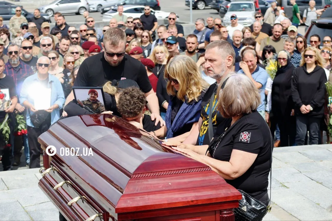 Защищал Украину с 2014 года: в Киеве прощаются с журналистом и воином Иваном Трембовецким. Фото и видео