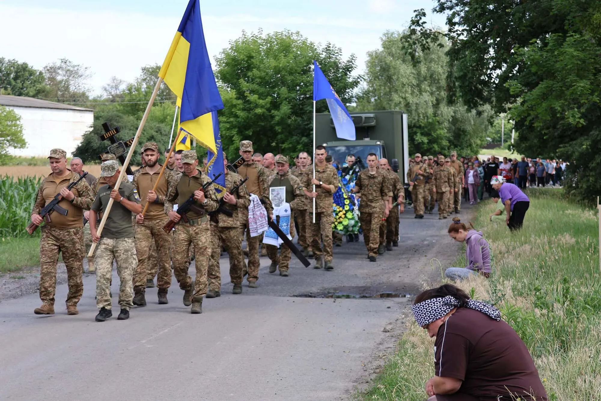 У Лохвицькій громаді попрощалися з Богданом та Діаною, яких у Києві вбила російська ракета