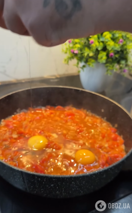 Самый удачный рецепт шакшуки: получится очень вкусно