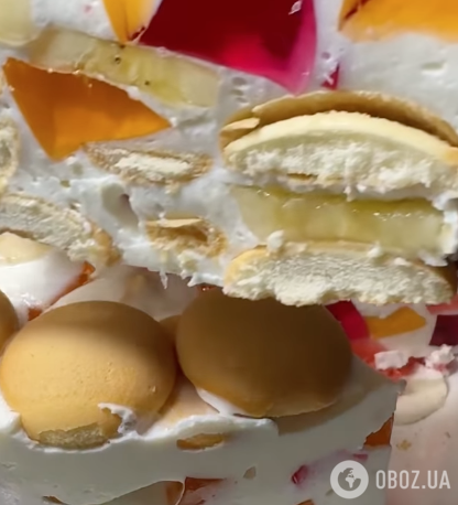 Вкусный летний десерт без выпечки "Битое стекло": делимся простым рецептом