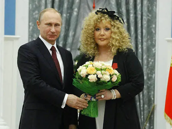 Вайкуле рассказала, как Пугачева стала любимицей Путина
