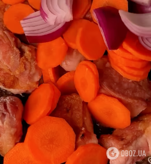 Как вкусно пожарить картофель с мясом и овощами: делимся лучшим рецептом