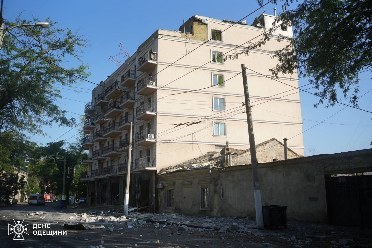 Росія вдарила по Одесі вранці 15 липня