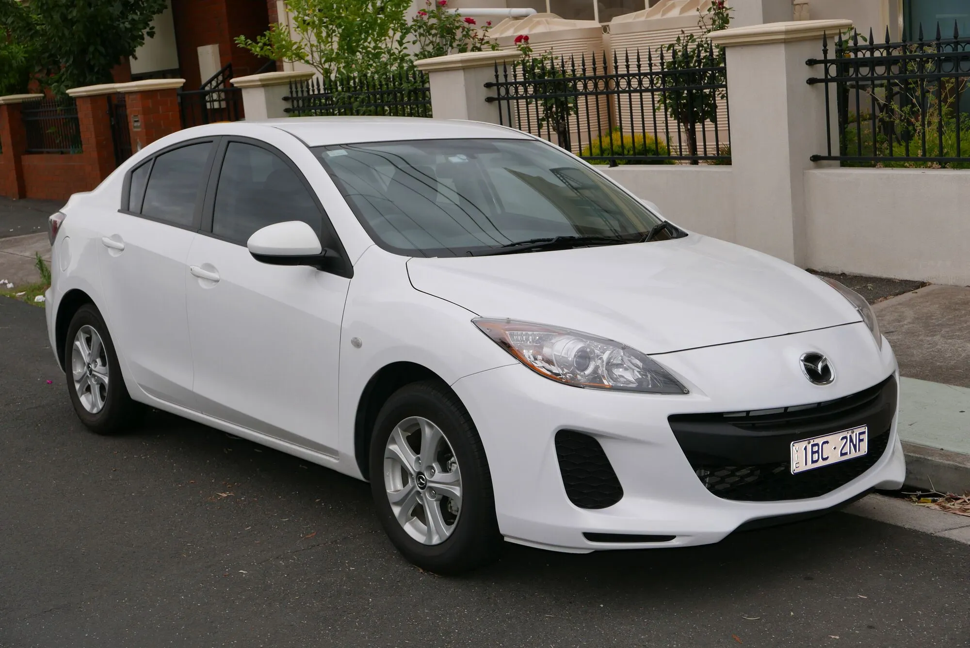 Mazda 3.