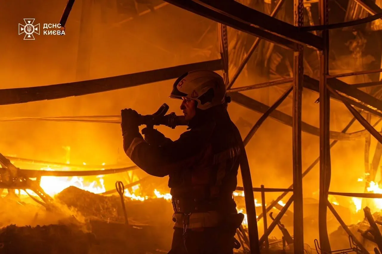 Після атаки почалася пожежа